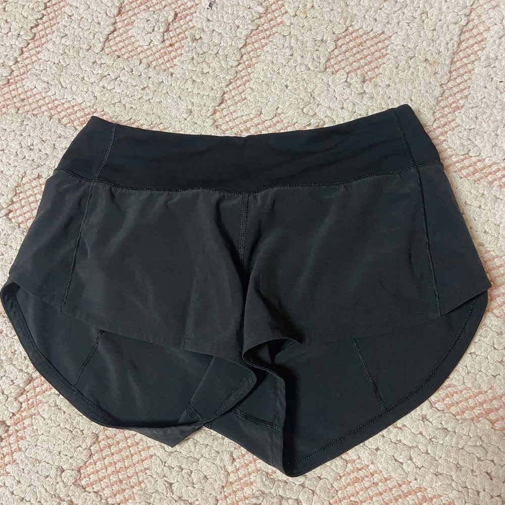 lulu lemon speed up shorts 2.5” size 4 - Picture 1 of 3